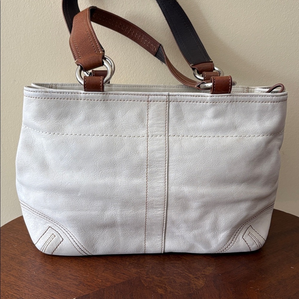 Coach Vintage SoHo satchel shoulder bag leather cream/brown 2 fr buckle pocket - Picture 8 of 17